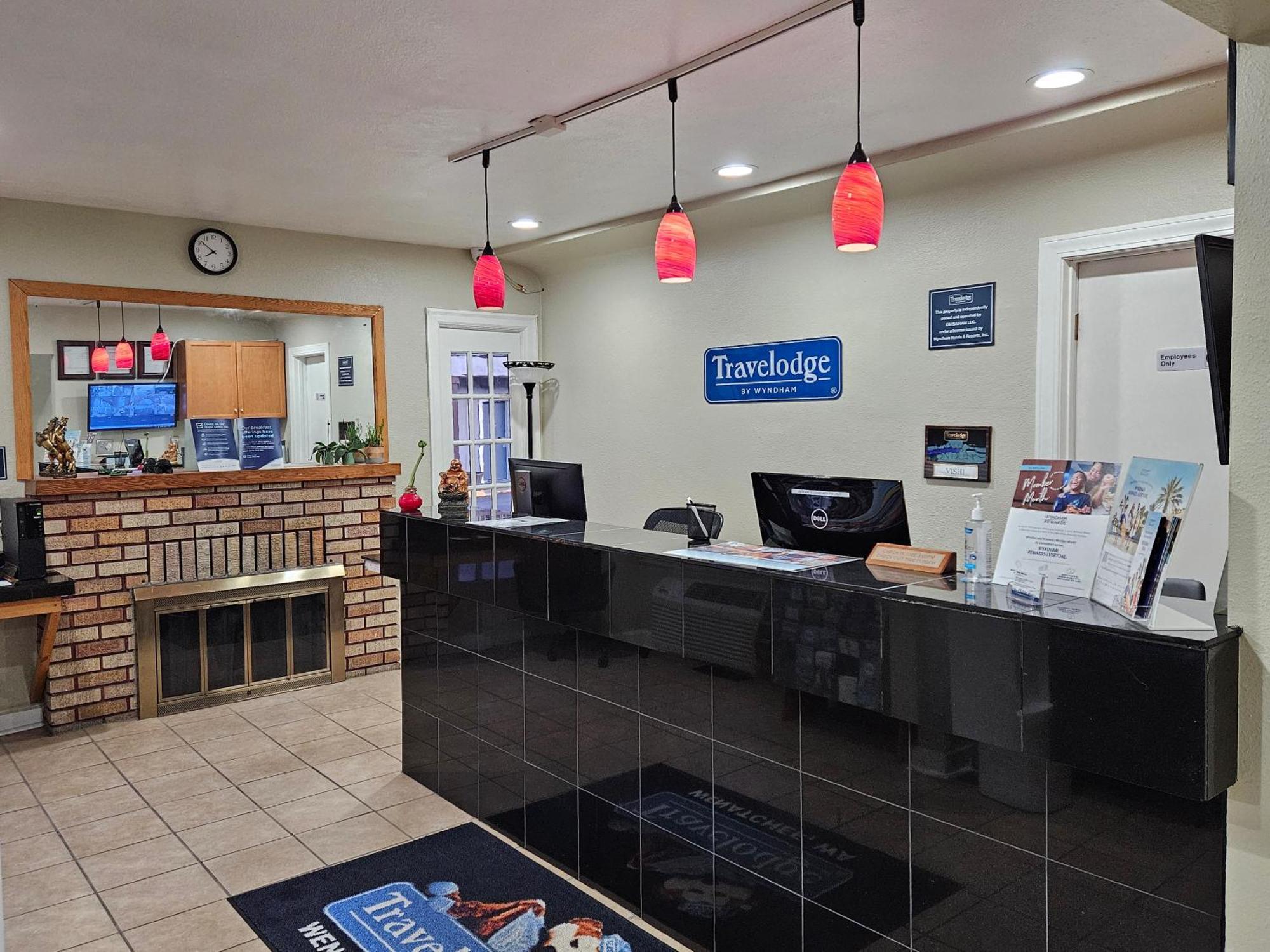 Travelodge By Wyndham Wenatchee Bagian luar foto