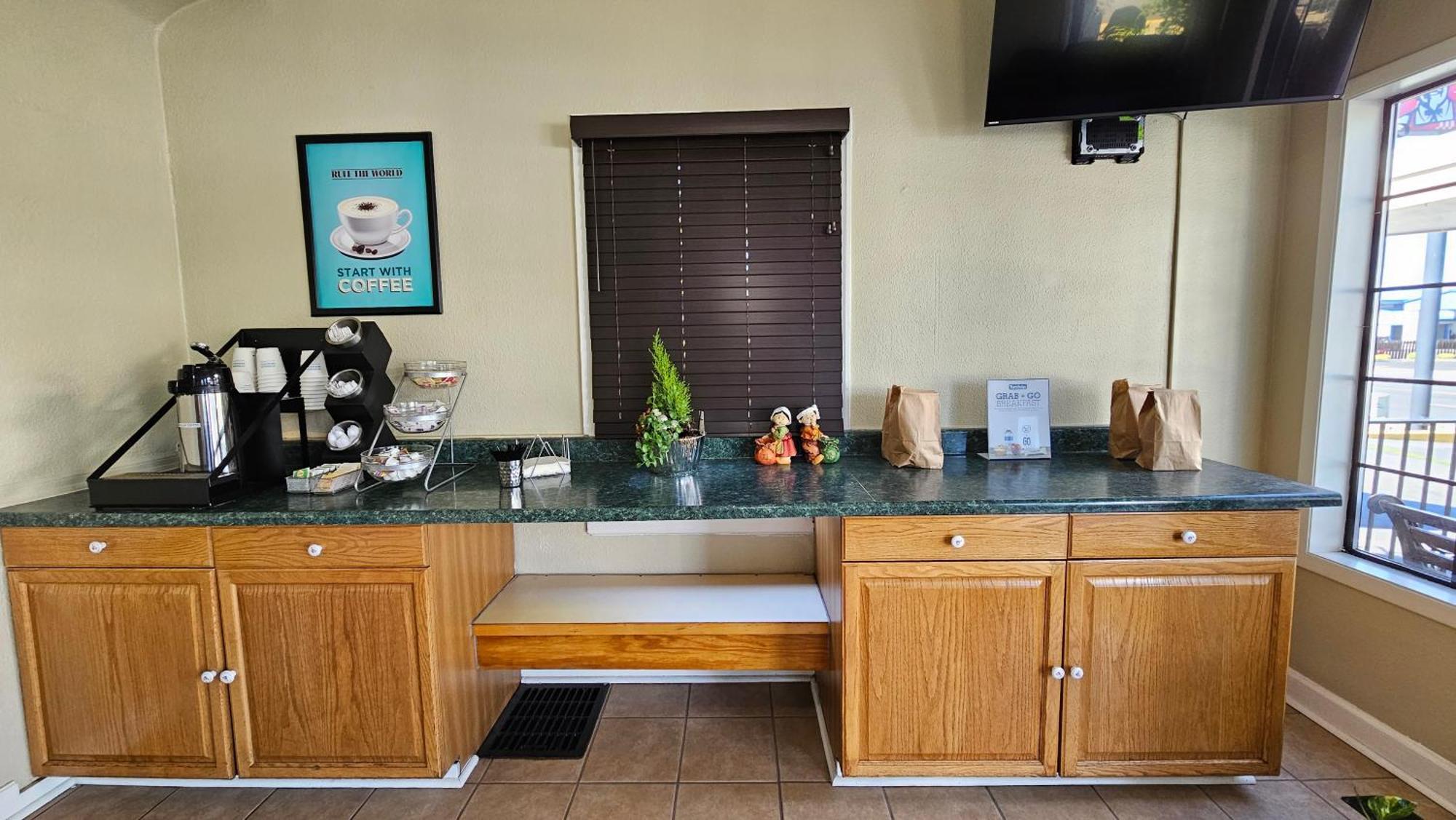 Travelodge By Wyndham Wenatchee Bagian luar foto