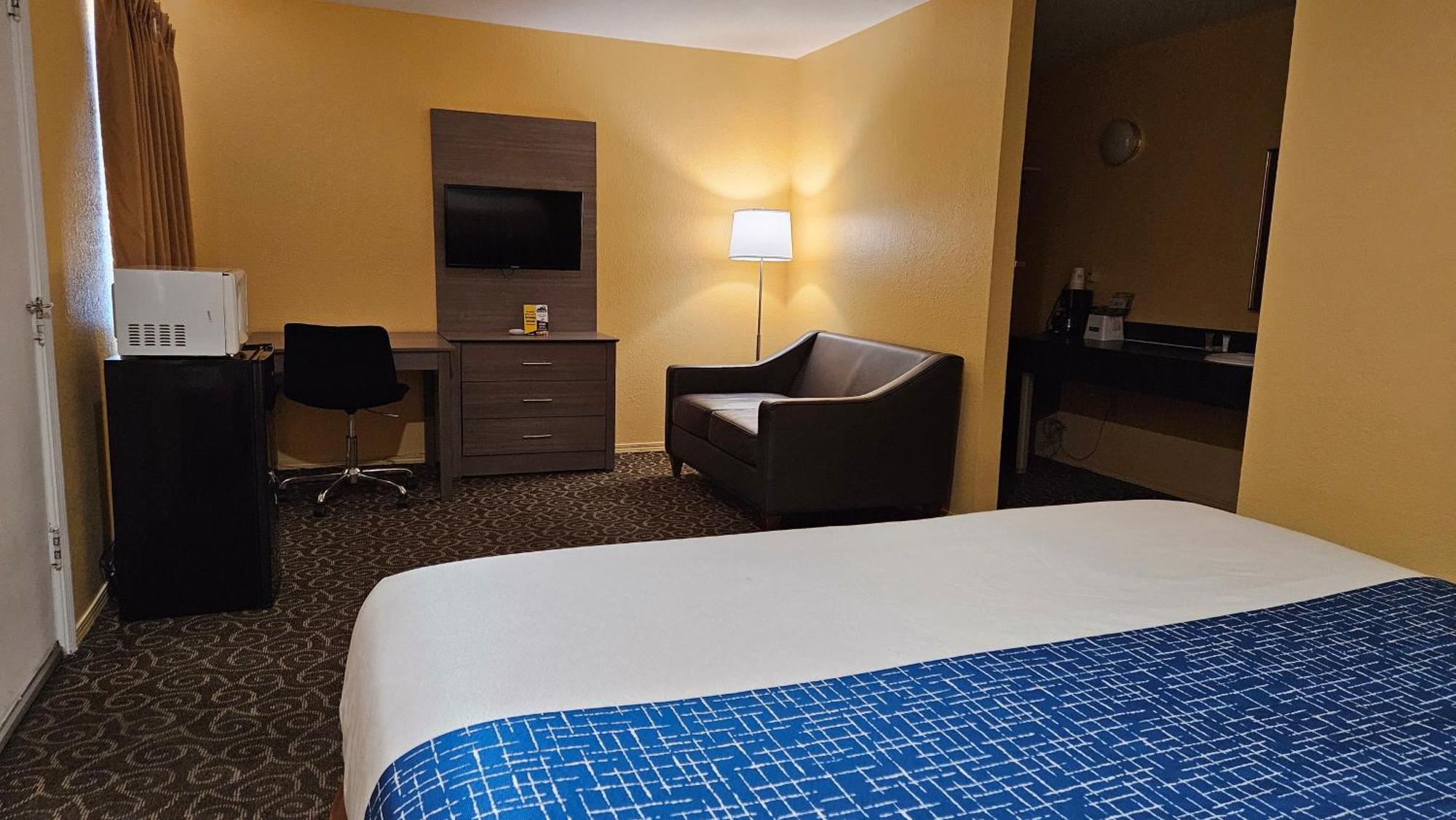 Travelodge By Wyndham Wenatchee Bagian luar foto